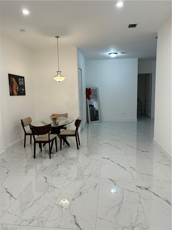 2 Ne 9th St Property Photo 6