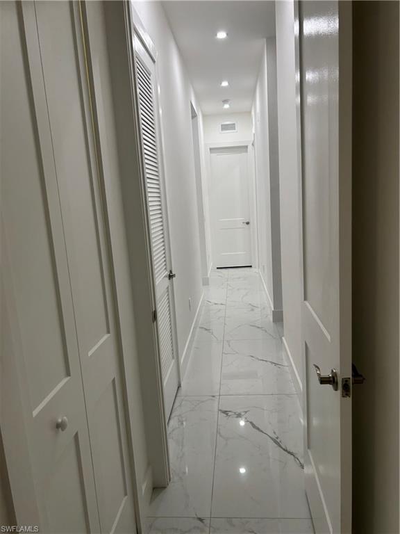 2 Ne 9th St Property Photo 12