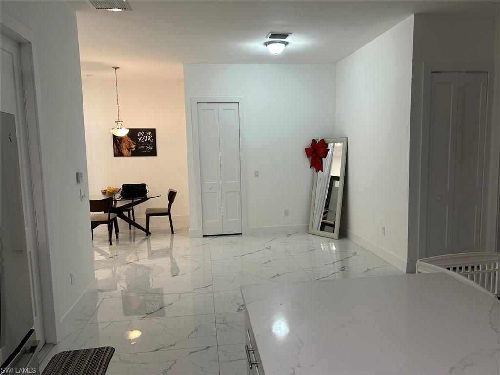 2 Ne 9th St Property Photo 22