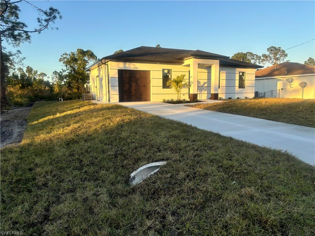 1115 Cumming St E Property Photo 4