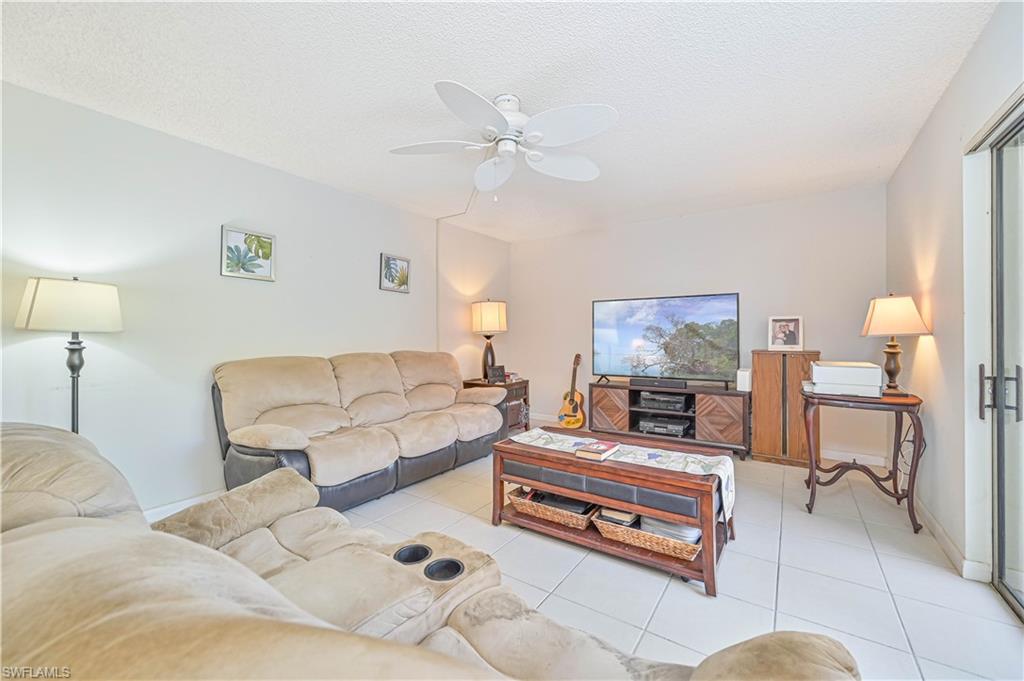 5243 Cedarbend Dr # 2 Property Photo 6