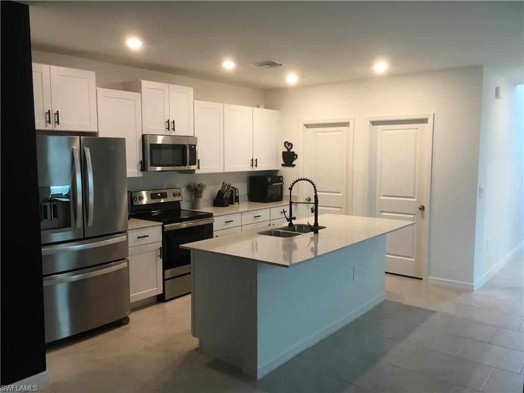 12134 Monterey Pine Ln Property Photo 12