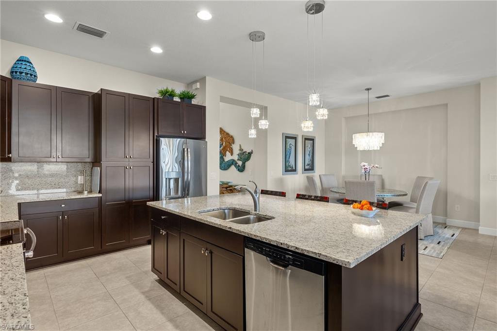 9200 Isla Bella Cir Property Photo 13