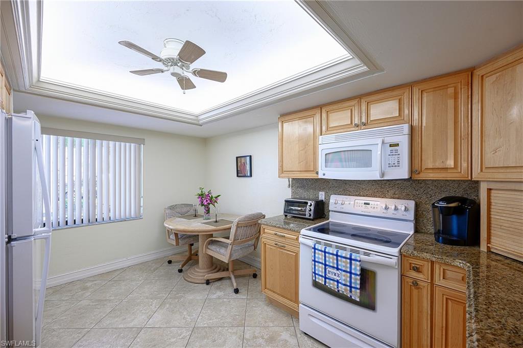 595 Beachwalk Cir # M103 Property Photo 18