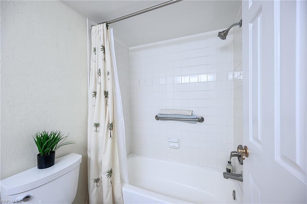 595 Beachwalk Cir # M103 Property Photo 25