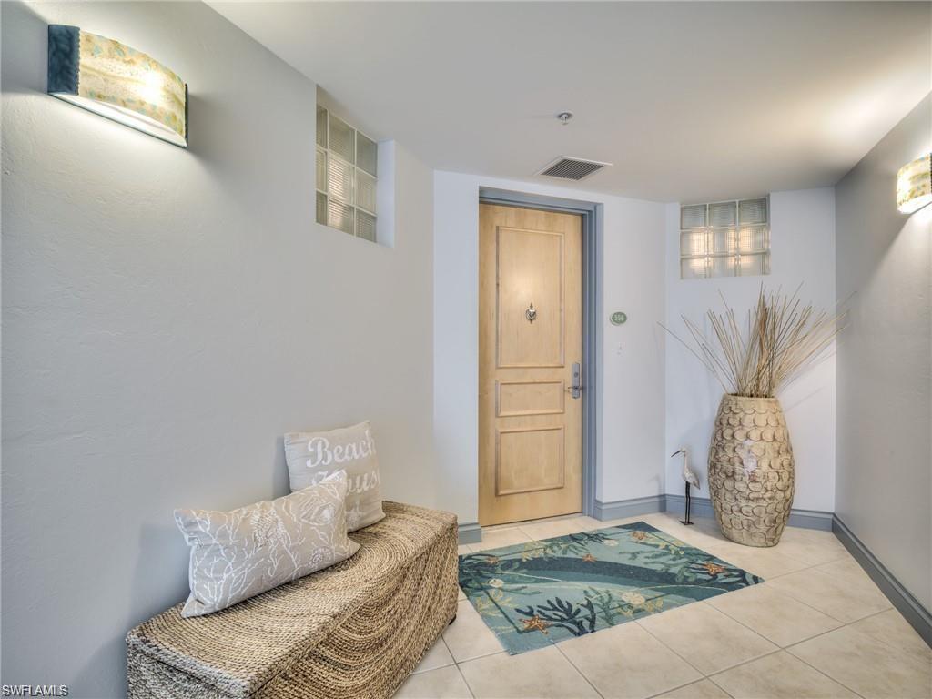 4137 Bay Beach Ln # 556 Property Photo 5