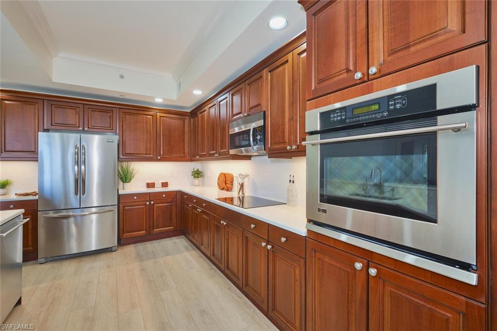 14300 Riva Del Lago Dr # 805 Property Photo 2