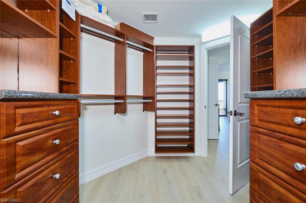 14300 Riva Del Lago Dr # 805 Property Photo 13