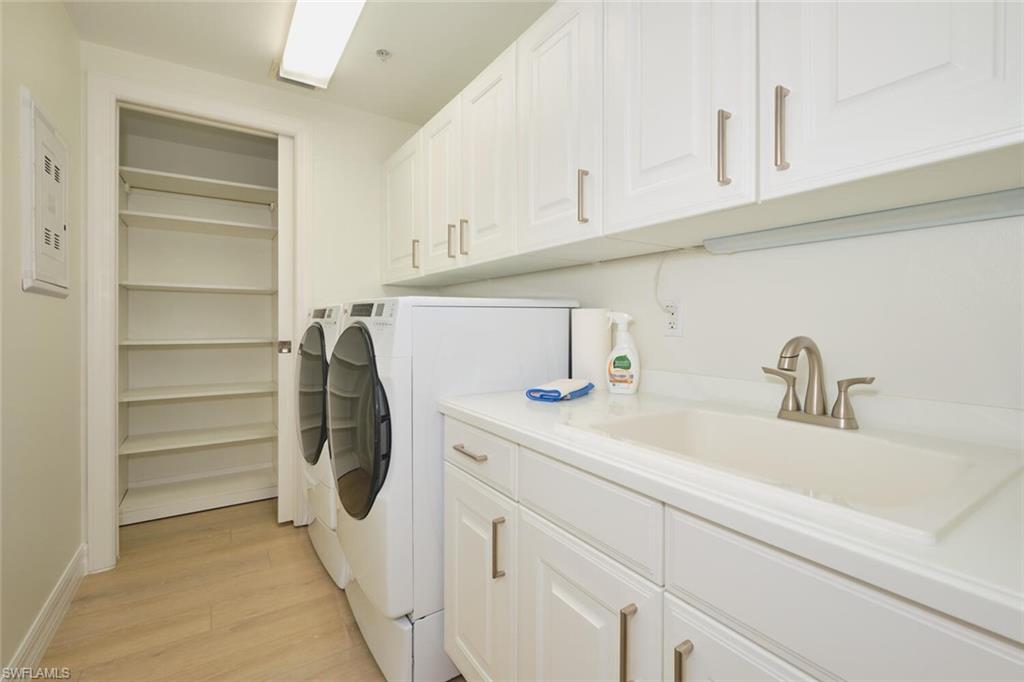 14300 Riva Del Lago Dr # 805 Property Photo 25