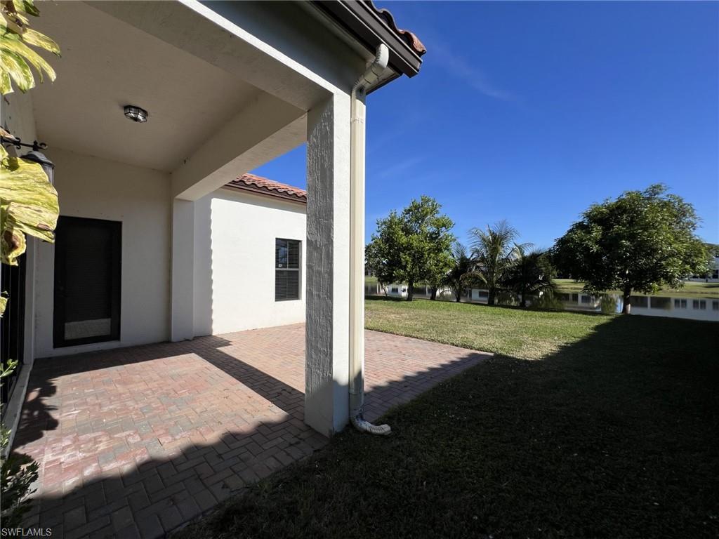 5124 Salerno St Property Photo
