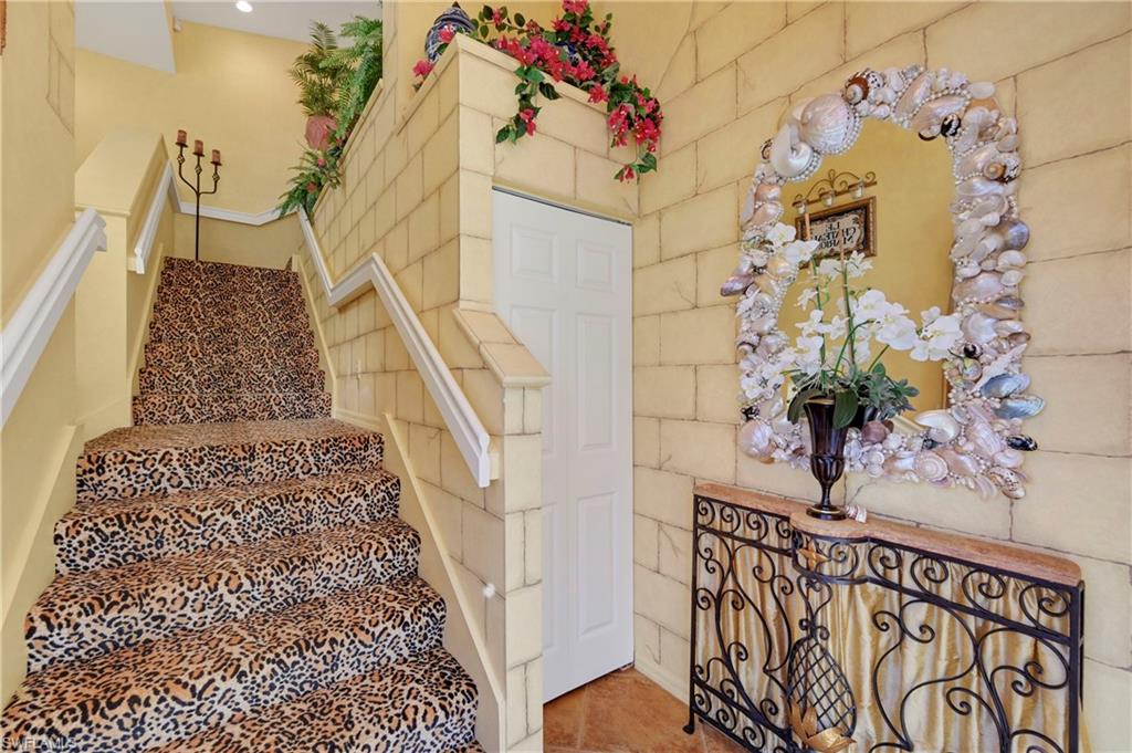 10801 Crooked River Rd # 203 Property Photo 2