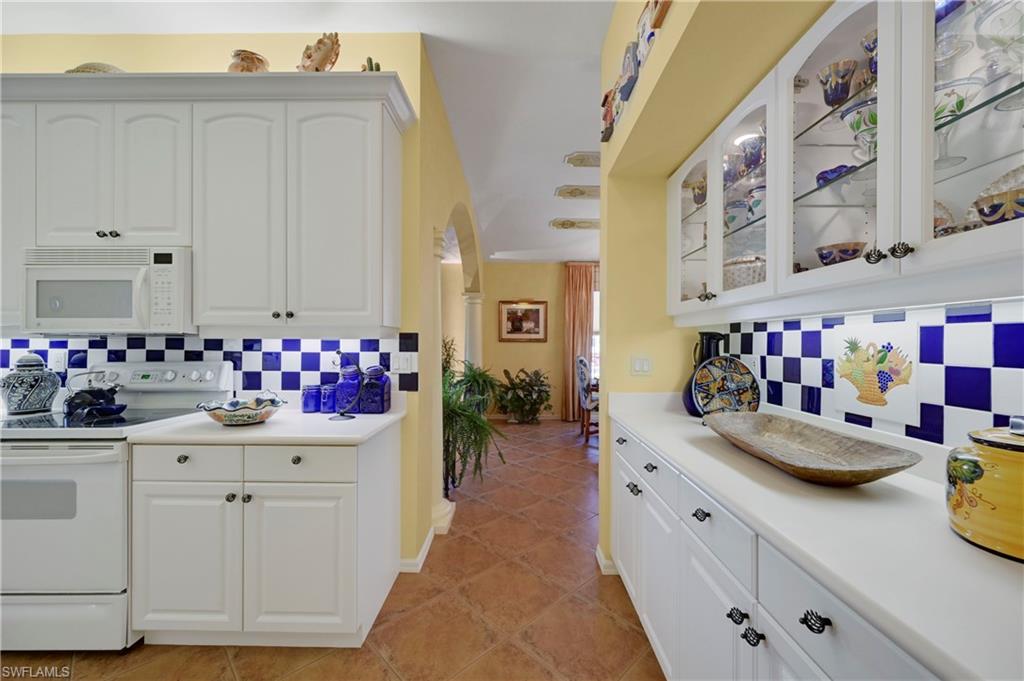 10801 Crooked River Rd # 203 Property Photo 6