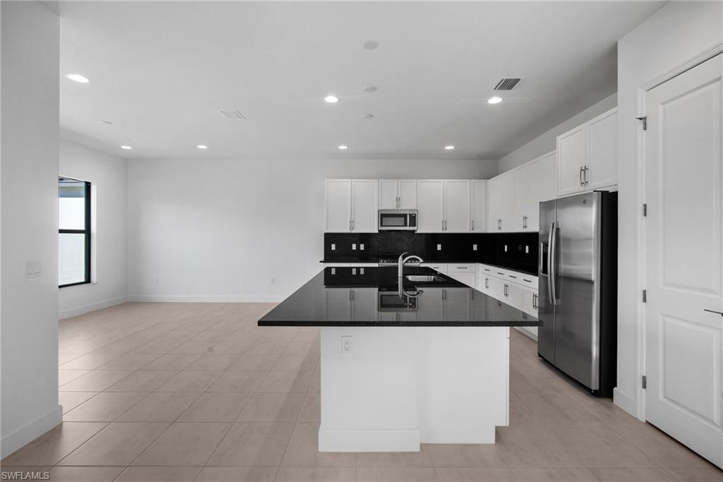20926 Thistle Leaf Ln Property Photo 9
