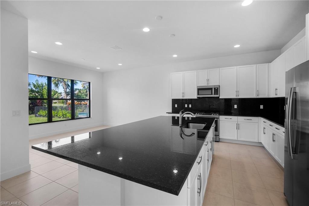 20926 Thistle Leaf Ln Property Photo 10