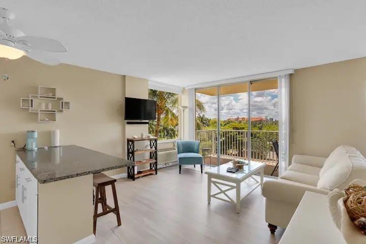 7360 Estero Blvd # 302 Property Photo 4