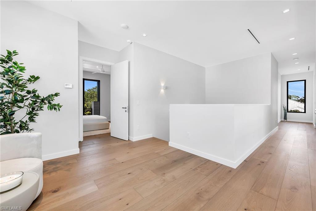 788 7th Ave N Property Photo 21