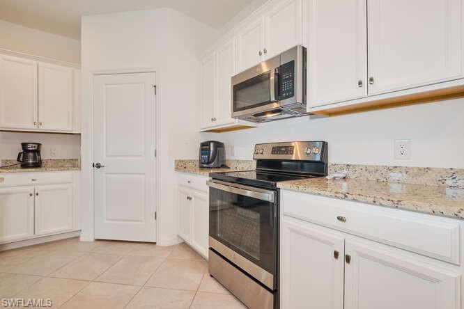 3426 Menores Way Property Photo 7