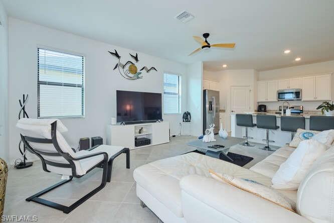3426 Menores Way Property Photo 15