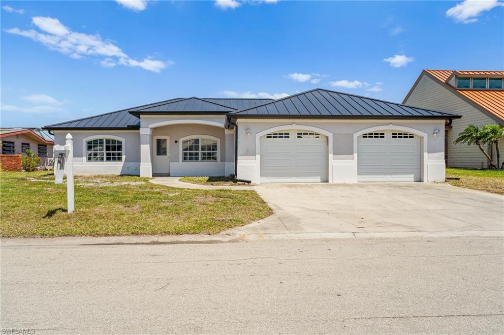 18307 Cutlass Dr Property Photo 1