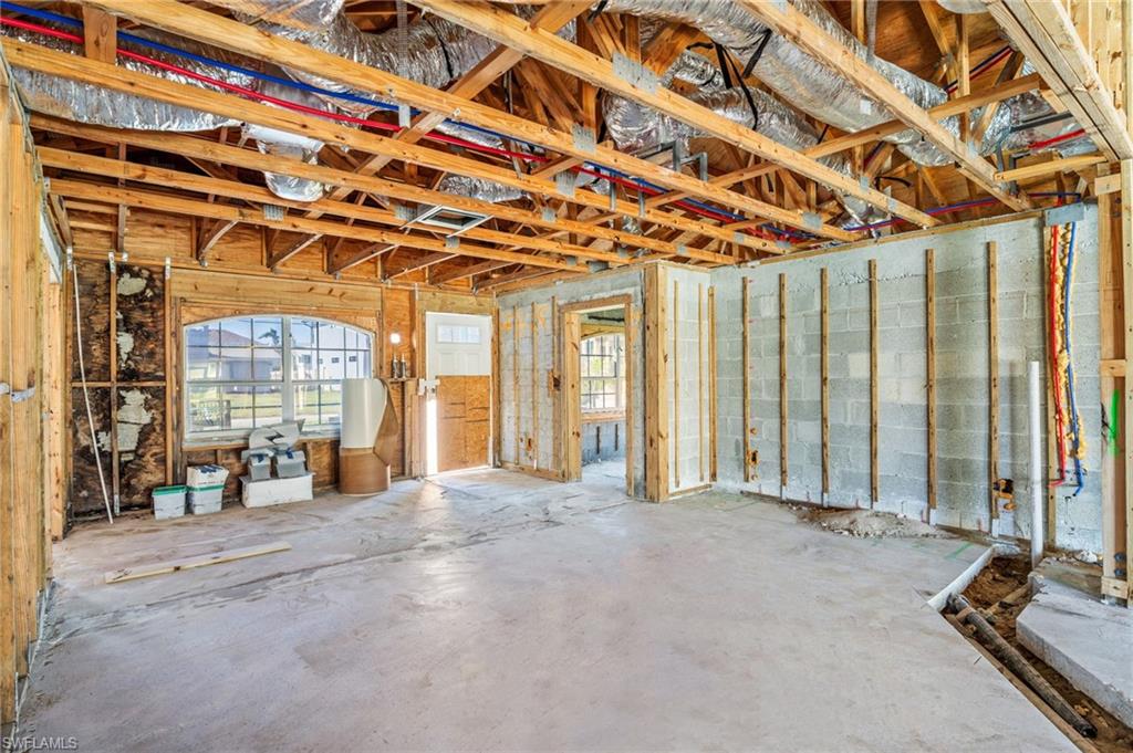 18307 Cutlass Dr Property Photo 11