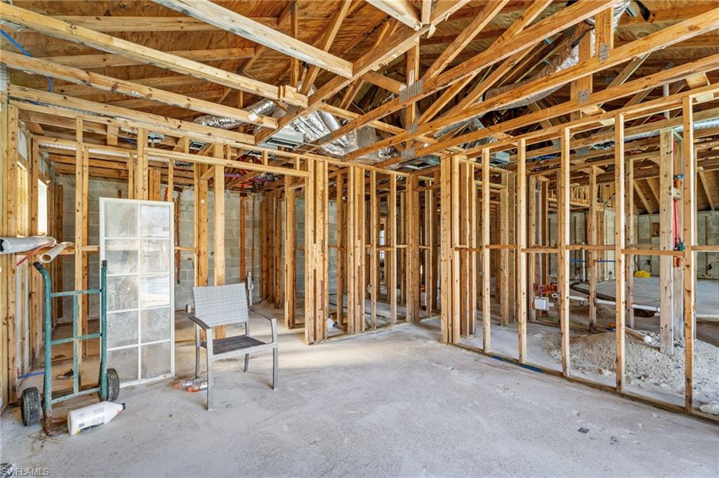 18307 Cutlass Dr Property Photo 15