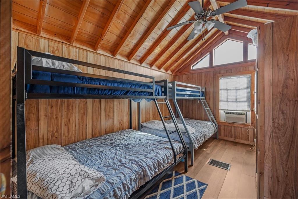 825 Copeland Ave S # 20 Property Photo 19