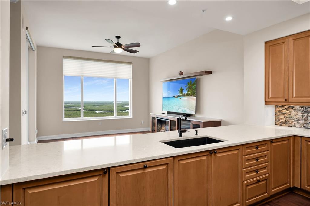 1050 Borghese Ln 2105 Property Photo 8