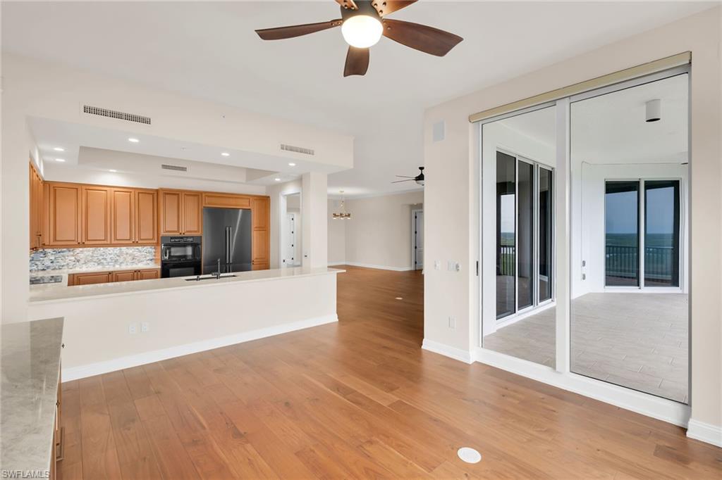 1050 Borghese Ln 2105 Property Photo 13