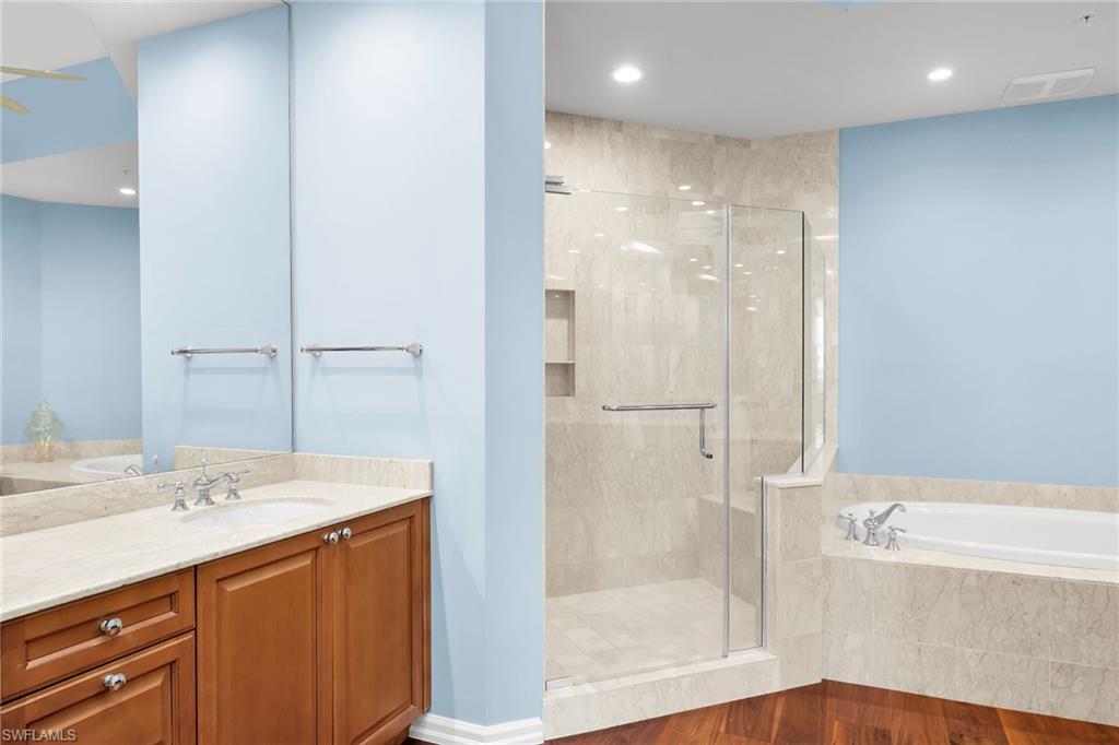1050 Borghese Ln 2105 Property Photo 20