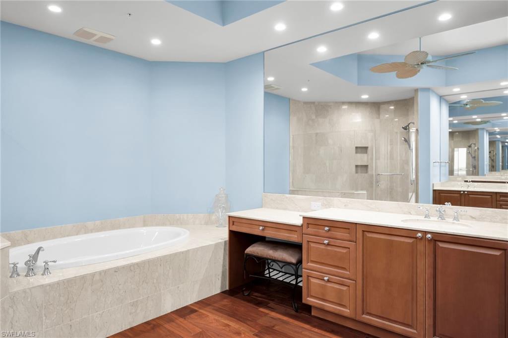 1050 Borghese Ln 2105 Property Photo 21