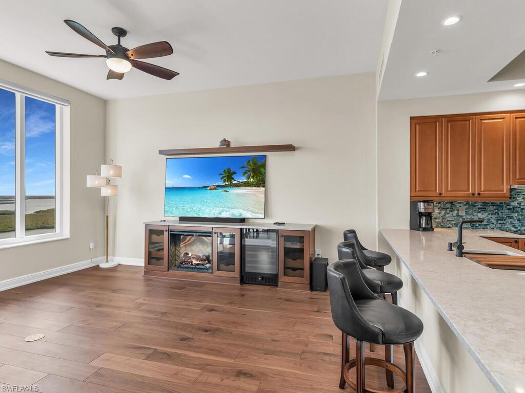 1050 Borghese Ln 2105 Property Photo 11