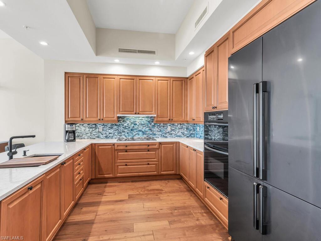 1050 Borghese Ln 2105 Property Photo 14