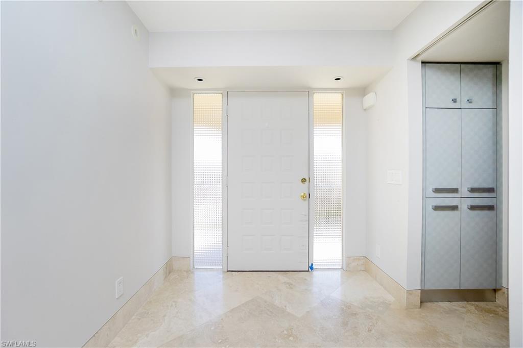 1 Colony Point Dr # B16 Property Photo 2