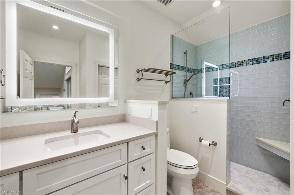 1508 Middle Gulf Dr Property Photo 18
