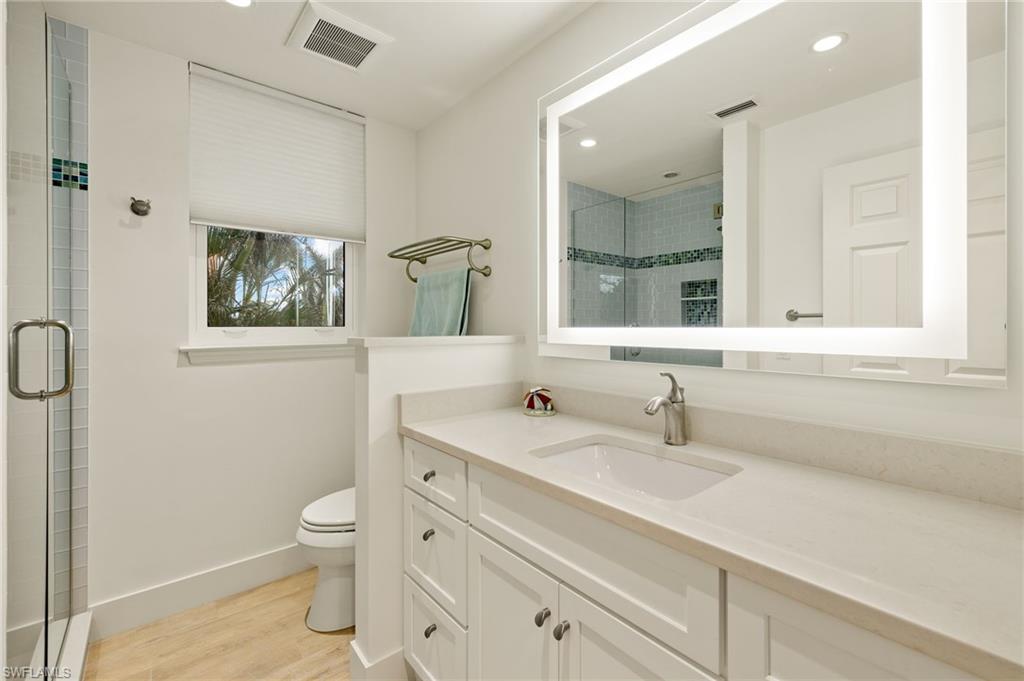 1508 Middle Gulf Dr Property Photo 22