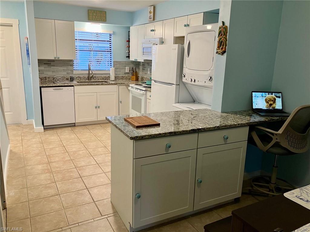 13437 Heald Ln # 9a Property Photo 5