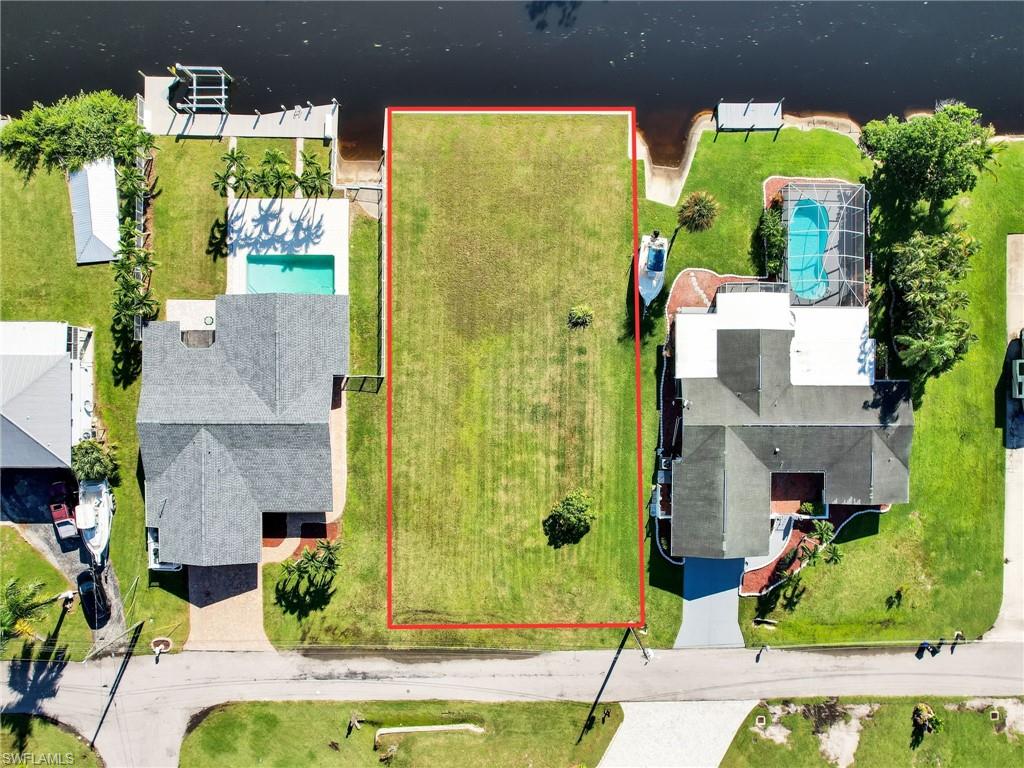 6131 Island Park Ct Property Photo 1