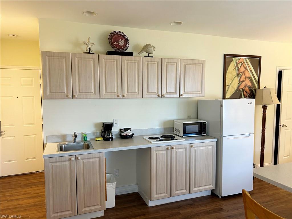 25000 Tamiami Trl E # F279 Property Photo 8