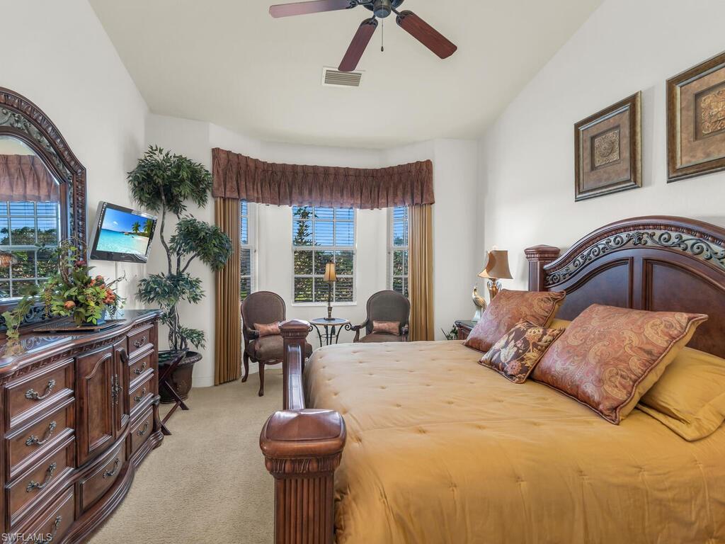 7869 Hawthorne Dr # 303 Property Photo 24