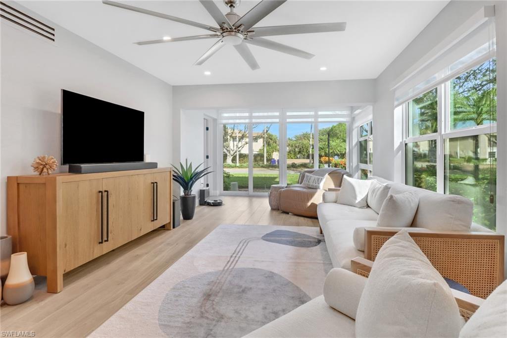 292 Banyan Blvd # 292 Property Photo 9