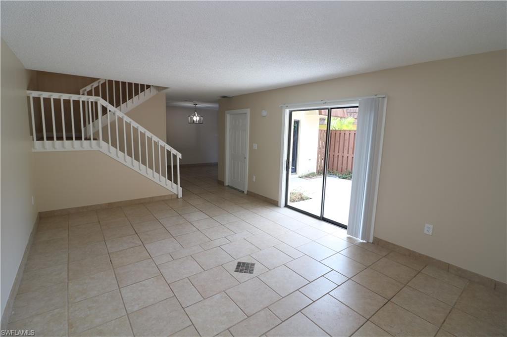 5216 Cedarbend Dr # 3 Property Photo 2