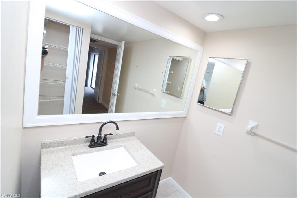 5216 Cedarbend Dr # 3 Property Photo 9