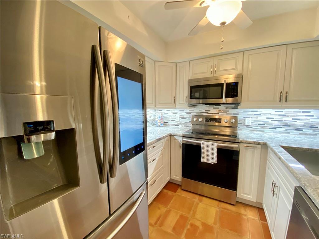 5751 Foxlake Dr # H Property Photo 12