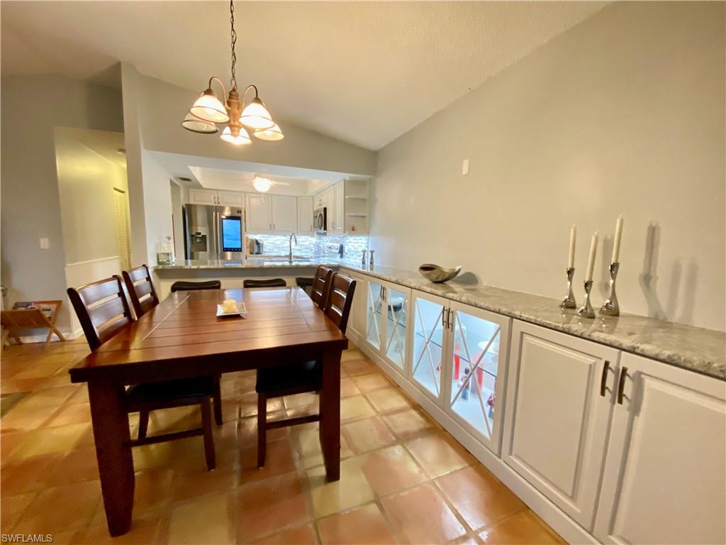 5751 Foxlake Dr # H Property Photo 13