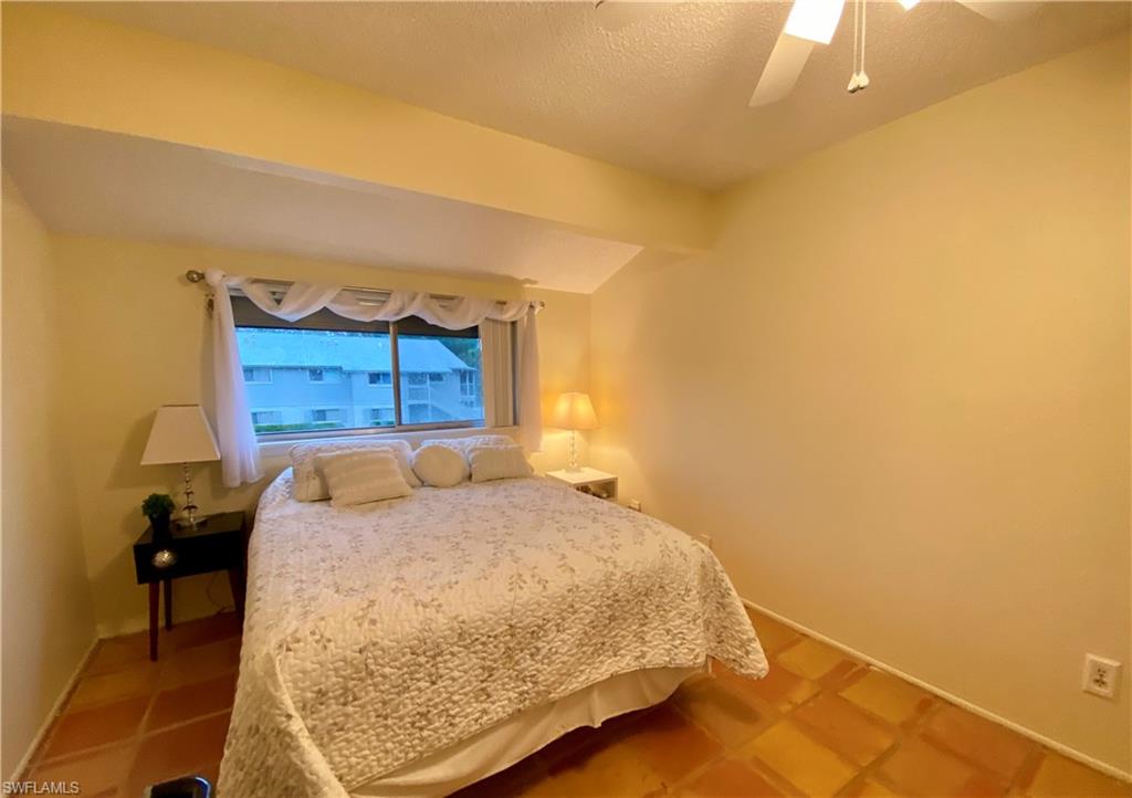 5751 Foxlake Dr # H Property Photo 28