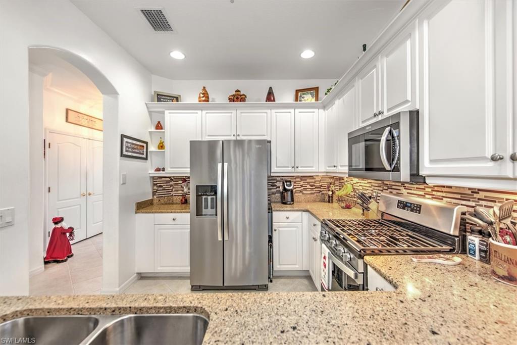 3190 Cottonwood Bend # 1006 Property Photo 5