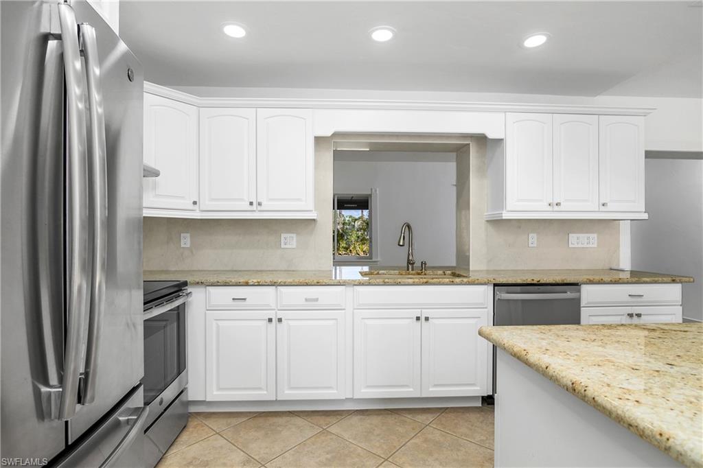6147 English Oaks Ln Property Photo 6