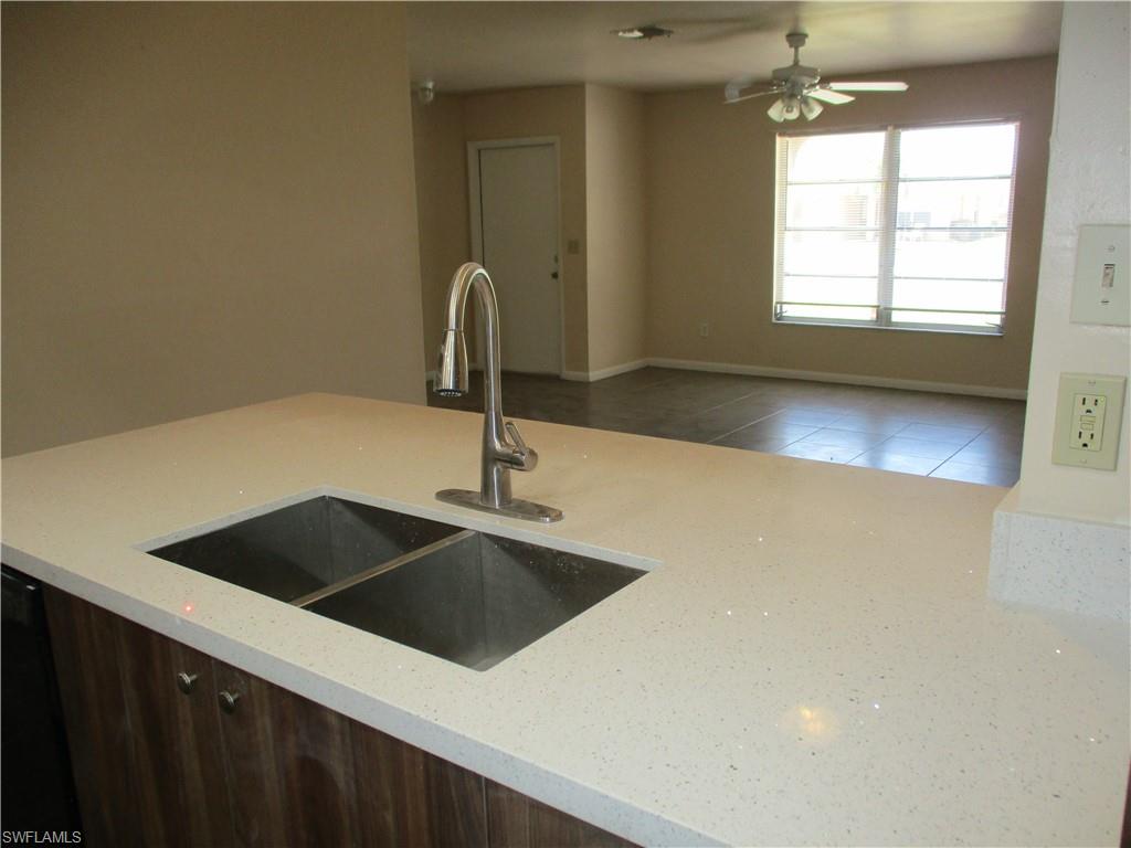 4119 Sw 7th Pl Property Photo 5