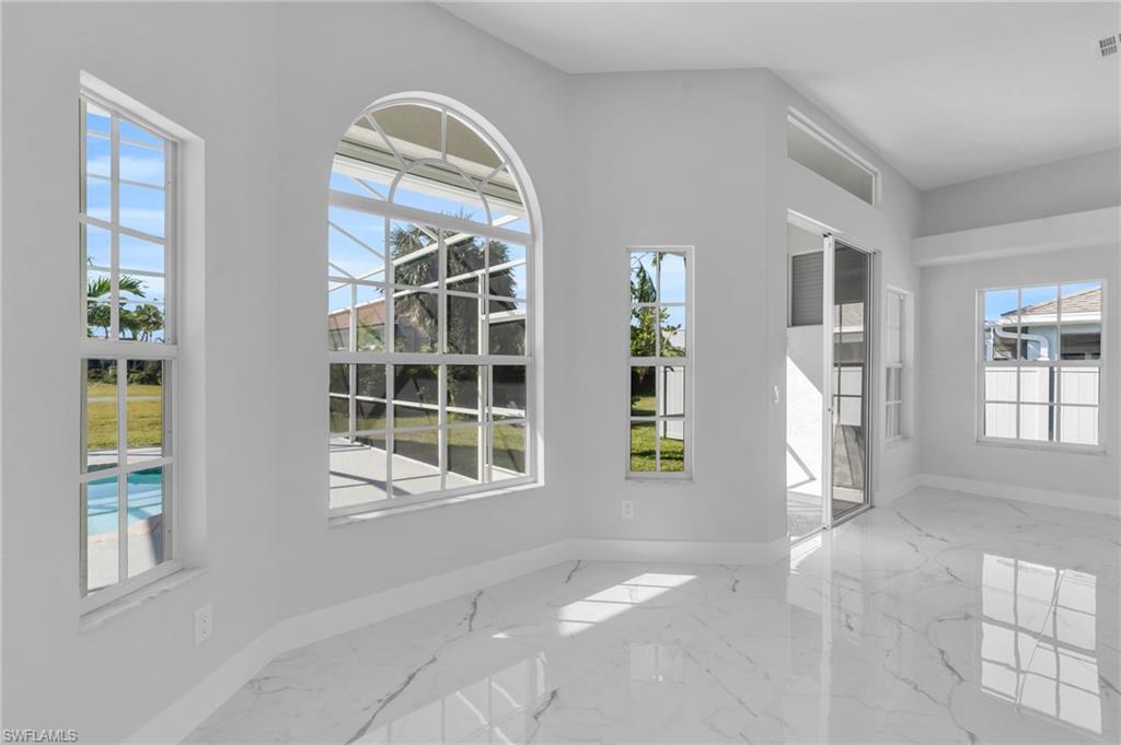 1174 Sw 57th St Property Photo 8
