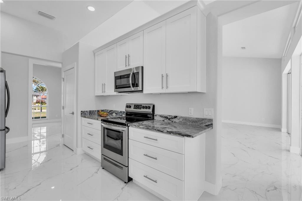 1174 Sw 57th St Property Photo 9